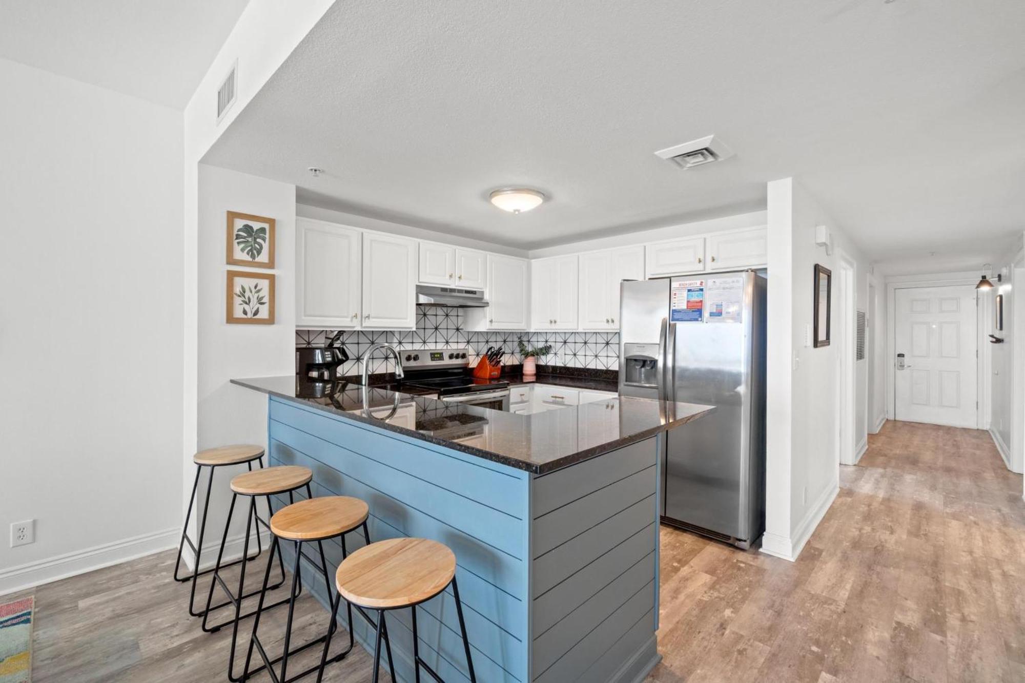 Calypso Beach Resort & Towers By Panhandle Getaways Panama City Beach Rum bild